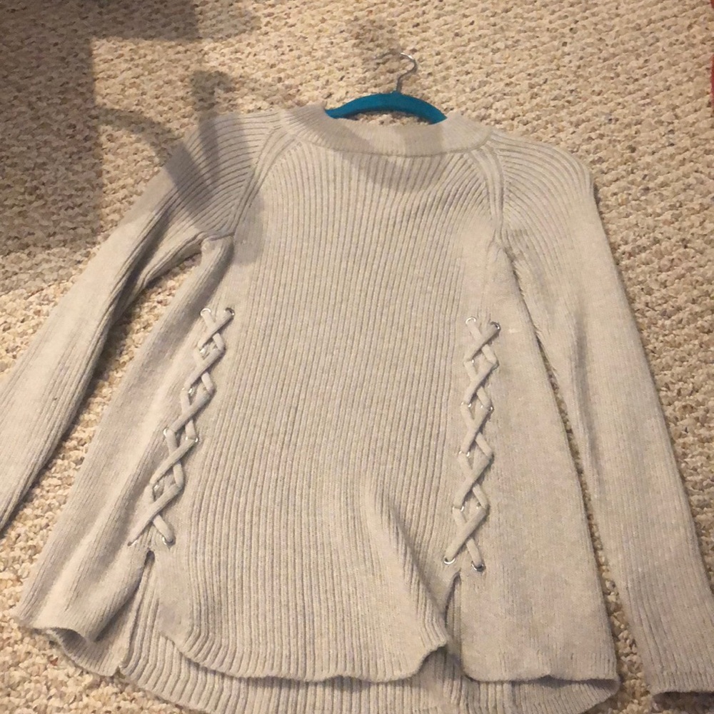 Beige Style and Co pullover sweater